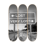 Very Lost - skate decorativo ilustrado de pared vista 2